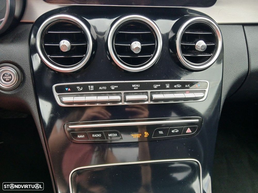 Mercedes-Benz C 300 de Avantgarde - 26