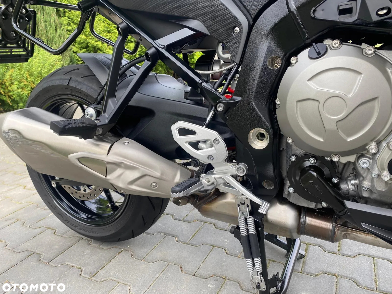 BMW XR - 27