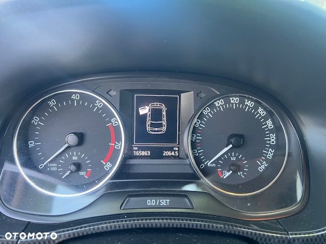 Skoda Fabia 1.2 TSI Monte Carlo - 9