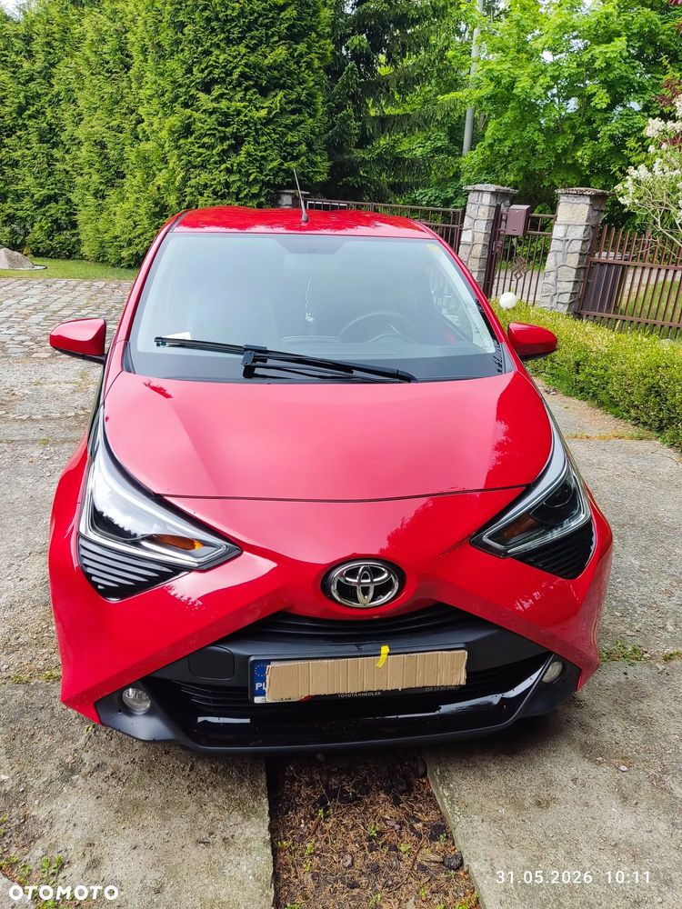 Toyota Aygo x-play - 1