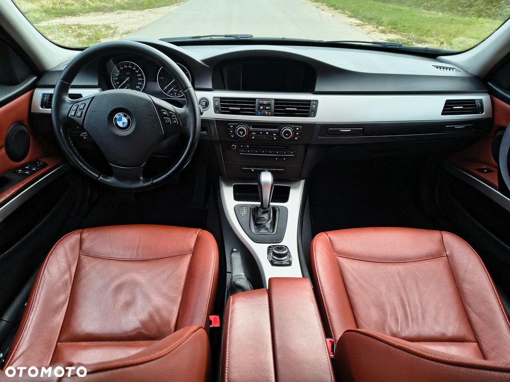 BMW Seria 3 - 12