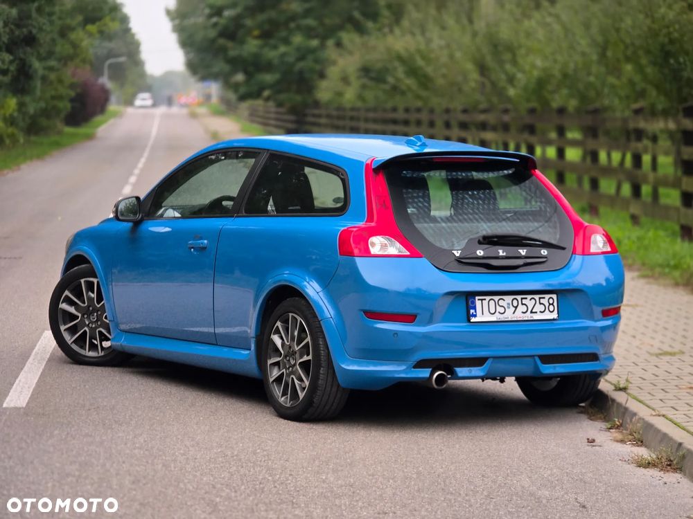Volvo C30 D2 DRIVe R-Design - 3