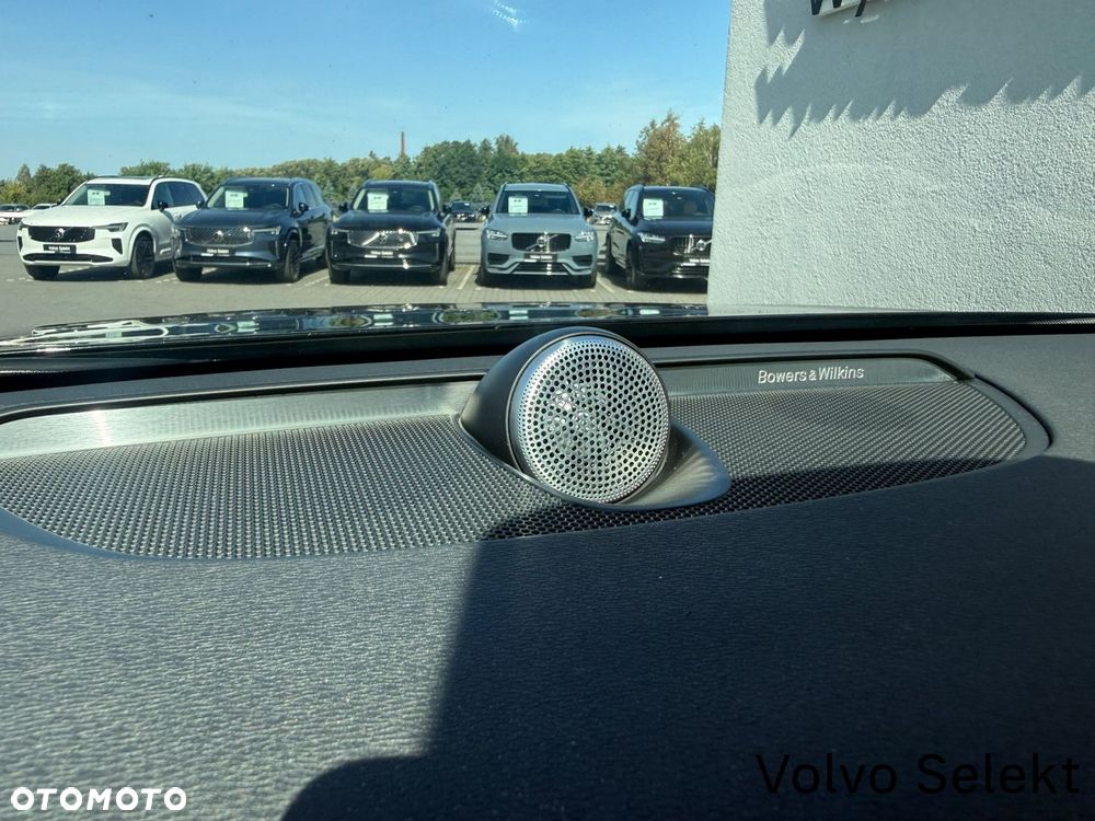 Volvo V90 Cross Country - 21