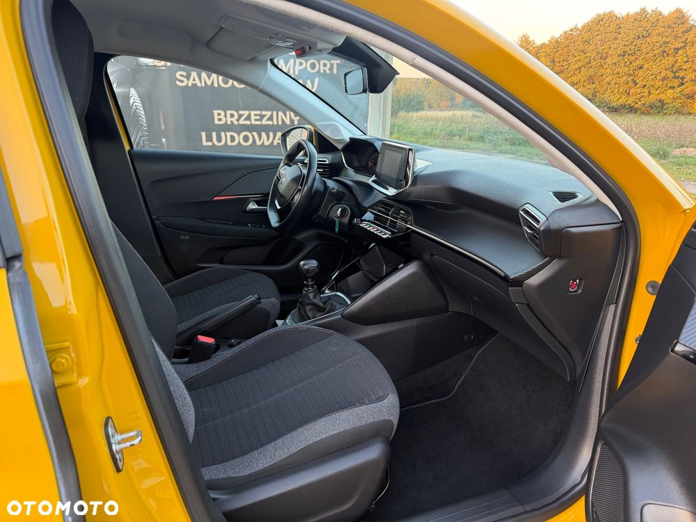 Peugeot 208 - 9