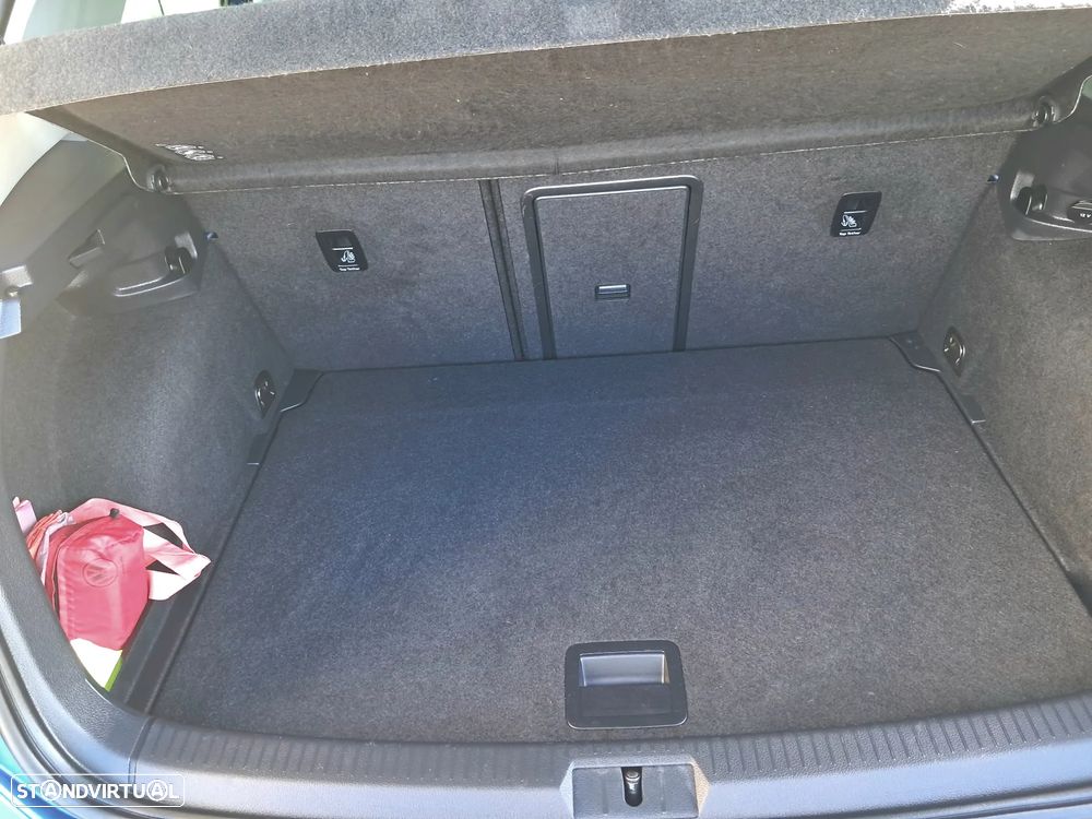 VW Golf 2.0 BlueTDI DSG Cup - 9
