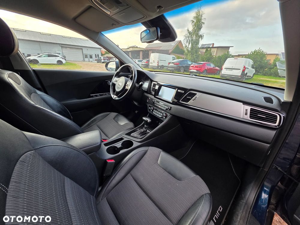 Kia Niro 1.6 GDI Hybrid M - 15
