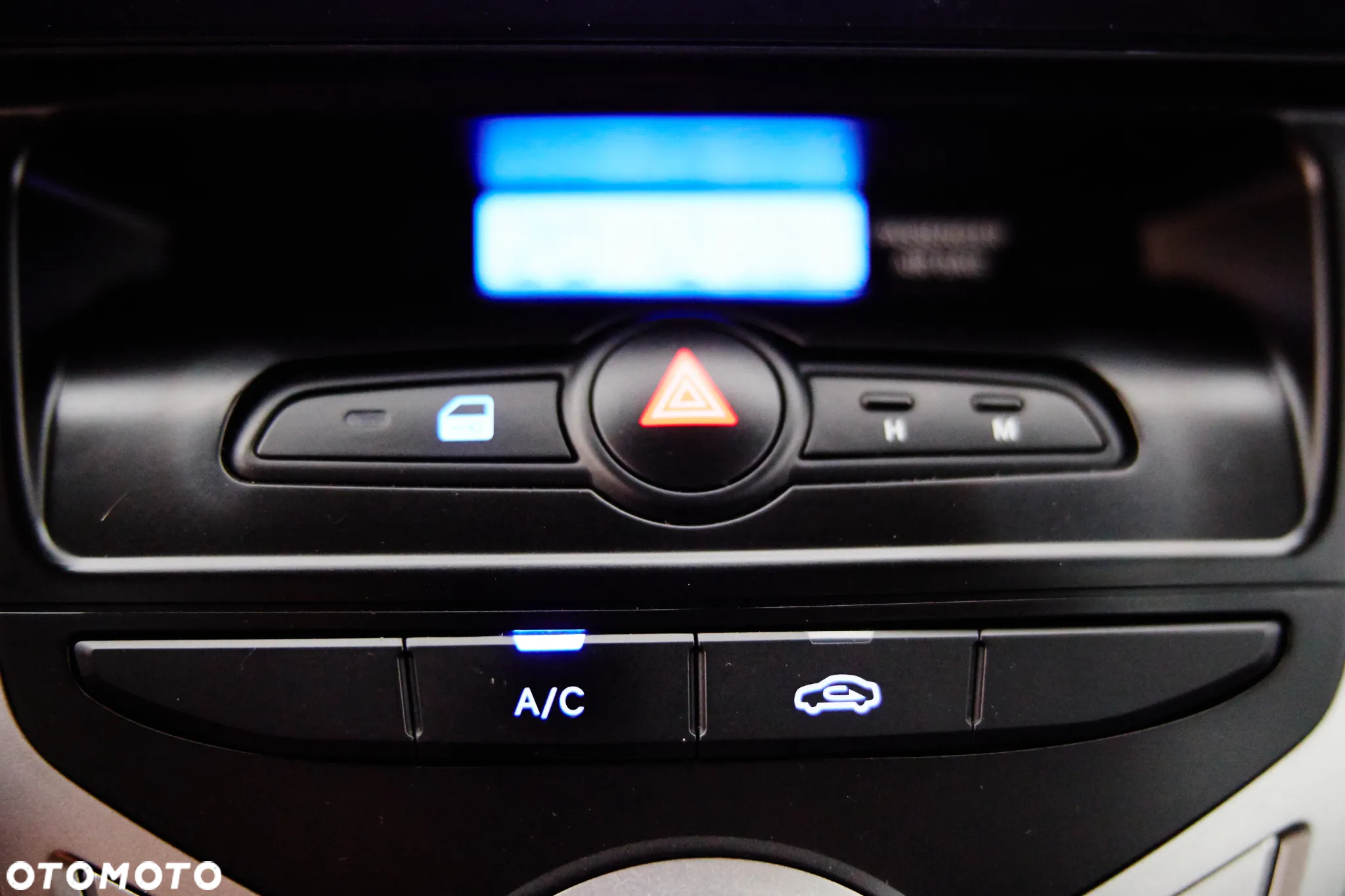 Hyundai ix20 1.6 CRDi blue Classic - 16