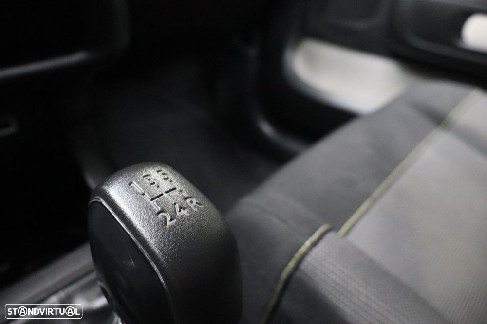 Citroën C3 1.2 PureTech Shine - 9