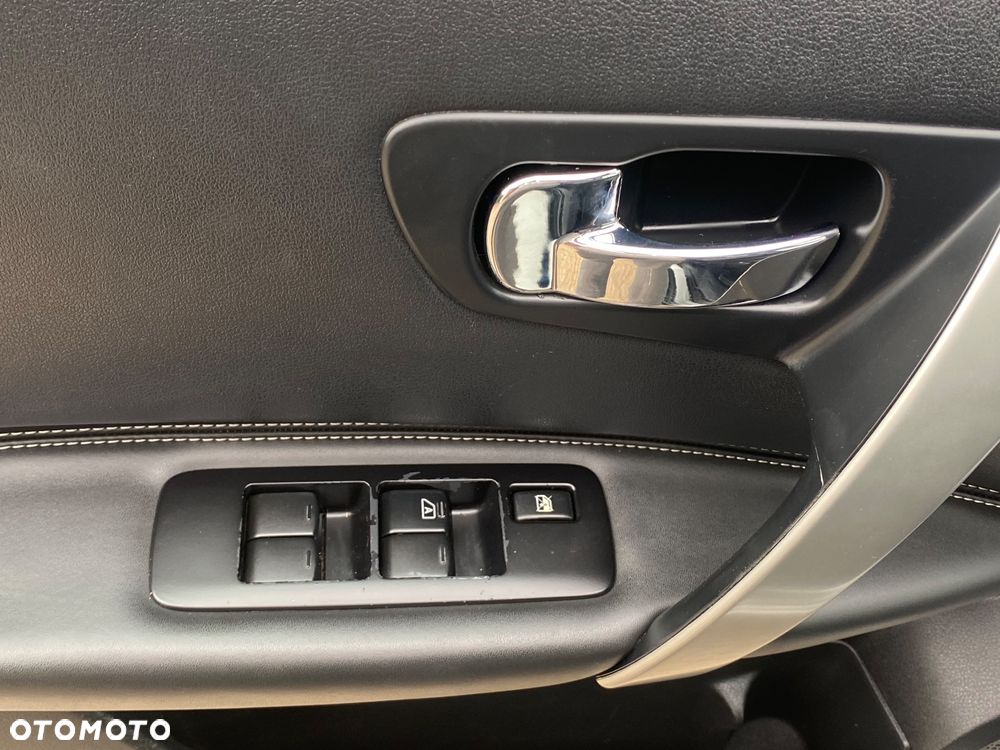 Nissan Qashqai 2.0 Tekna - 19