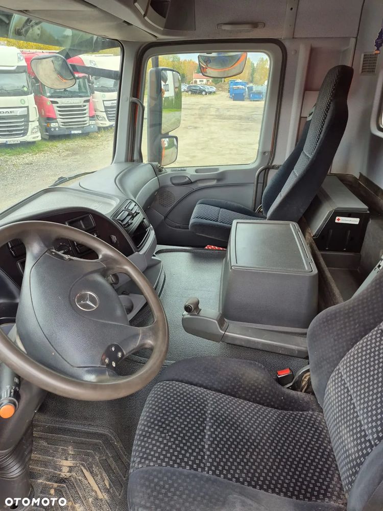 Mercedes-Benz Actros - 29