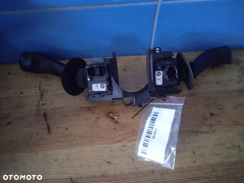Manetka BMW E39 8352172 - 3
