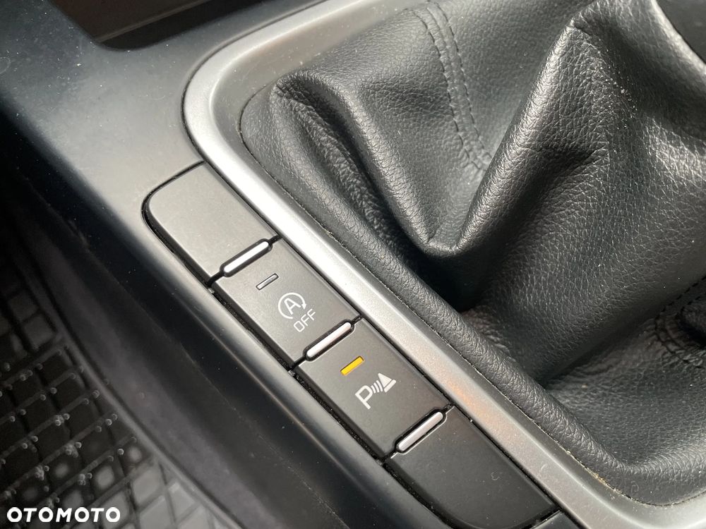 Kia Ceed 1.0 T-GDI S - 24