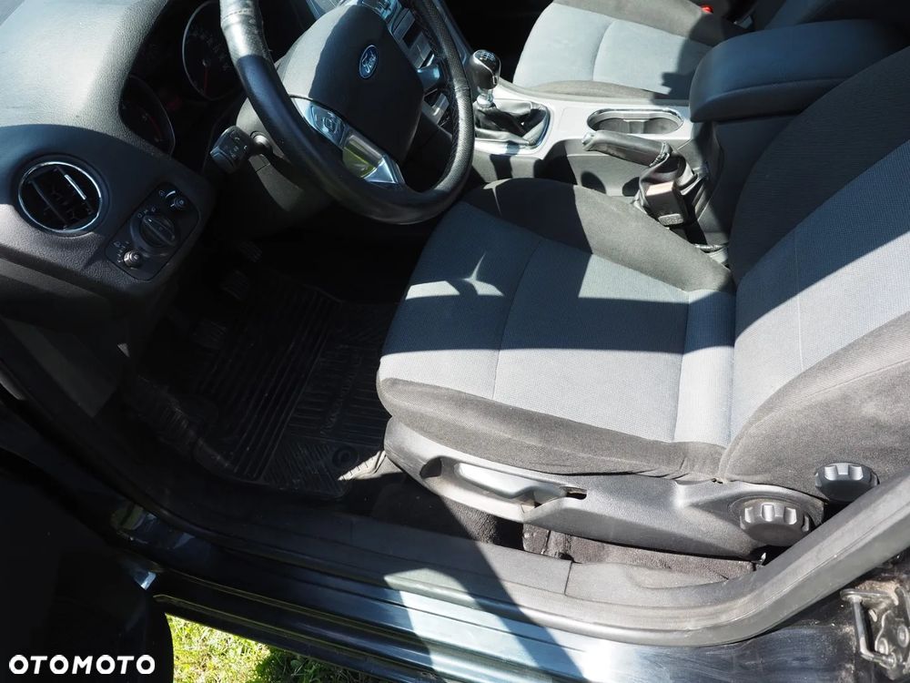 Ford Mondeo 1.8 TDCi Silver X - 5