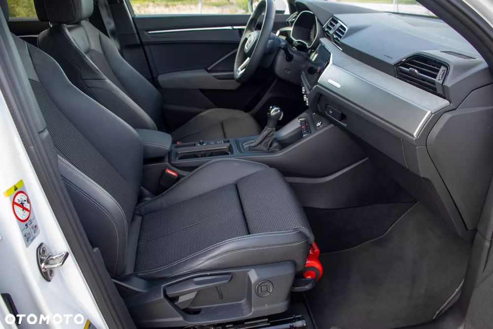Audi Q3 35 TFSI mHEV S-Line S tronic - 10