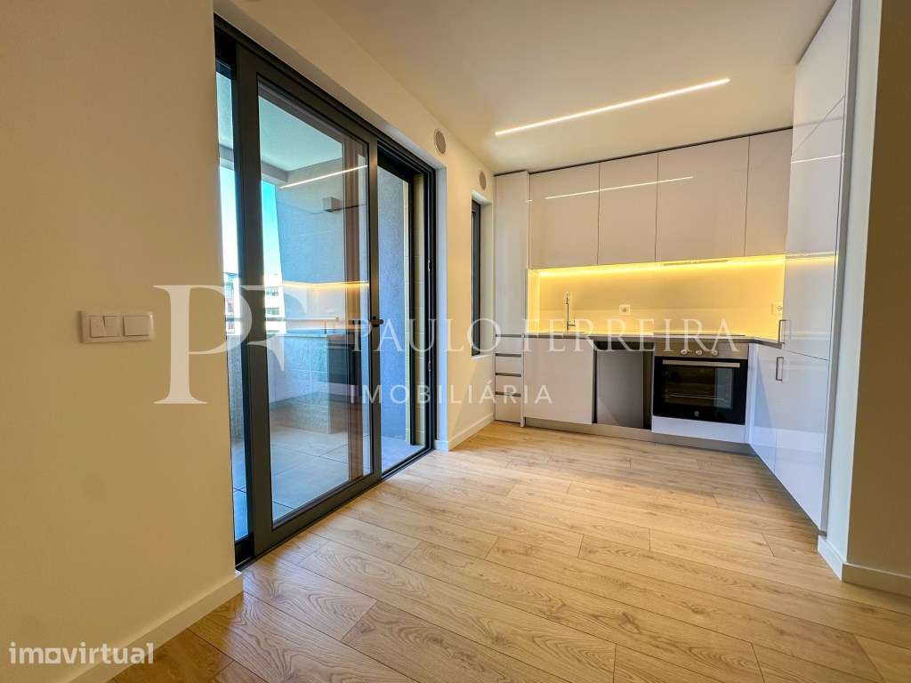 Apartamento T0 novo no centro de Famalicão - Grande imagem: 4/10