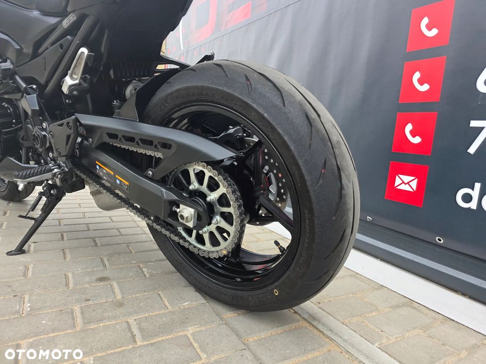 Kawasaki Z 900 - 22