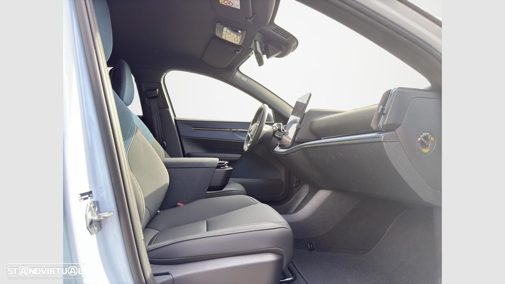 Volvo EX30 69 kWh Single Motor Extended Range Plus - 15