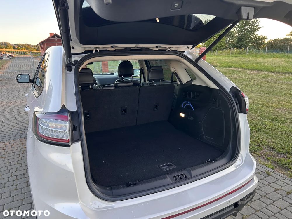 Ford Edge - 14