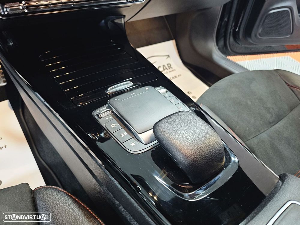 Mercedes-Benz A 180 7G-DCT AMG Line - 19