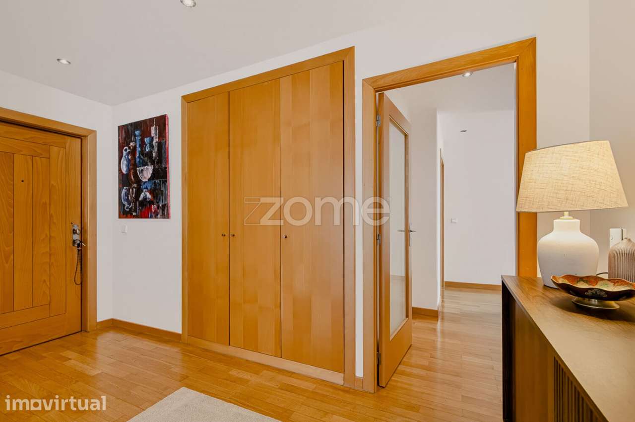 Apartamento T4 | Pinheiro Manso - Grande imagem: 3/36