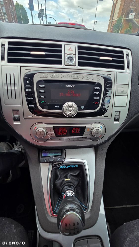 Ford Kuga 2.0 TDCi Titanium - 13