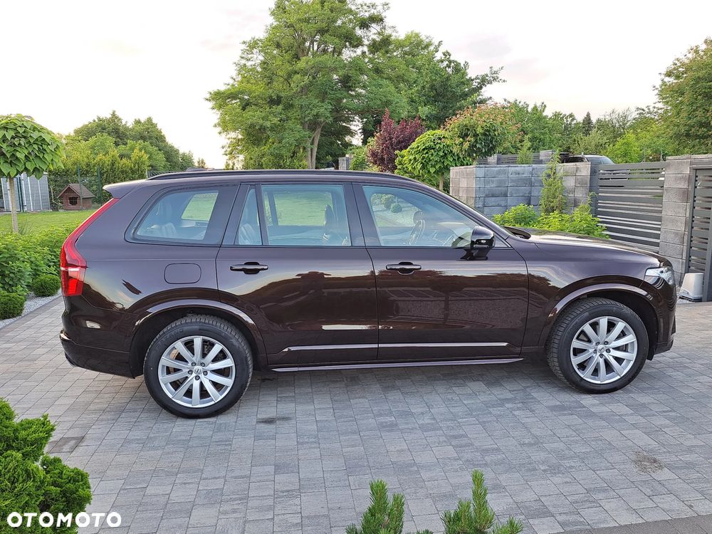 Volvo XC 90 B5 D AWD R-Design 7os - 8
