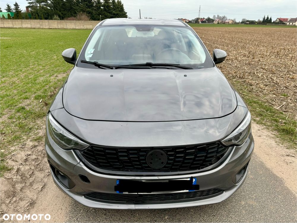 Fiat Tipo 1.6 MultiJet DCT Lounge - 16