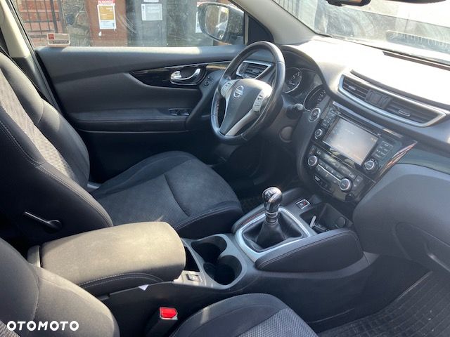 Nissan Qashqai 1.2 DIG-T N-Connecta - 11