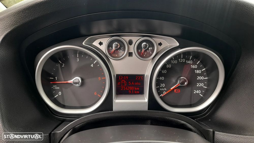 Ford Focus SW 1.6 TDCi DPF Trend - 20