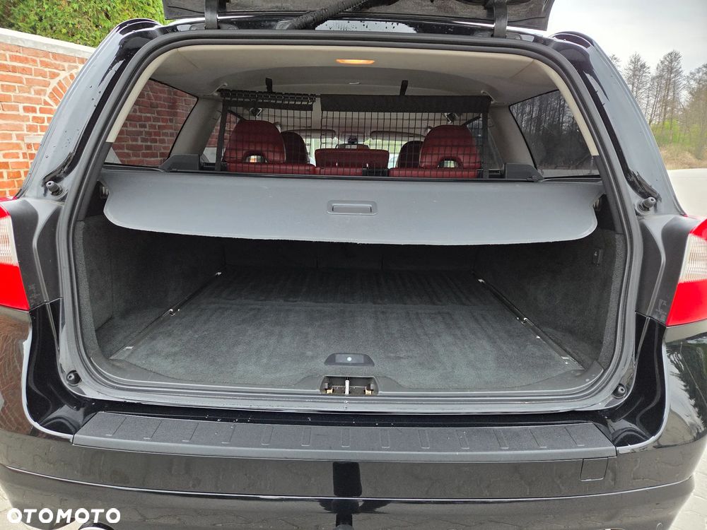 Volvo V70 2.5T Summum - 14