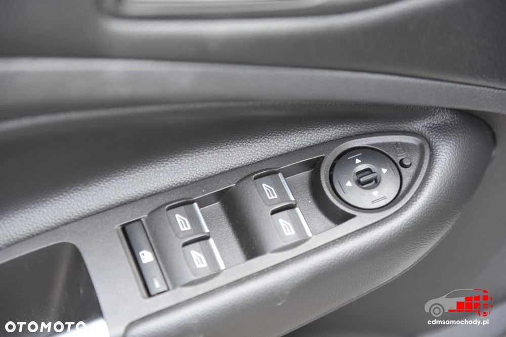 Ford Kuga - 16