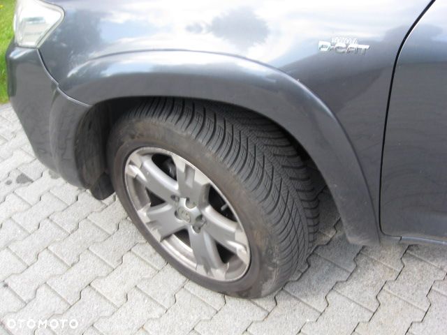 Toyota RAV4 2.2 D-4D 4x4 Automatik Life - 5