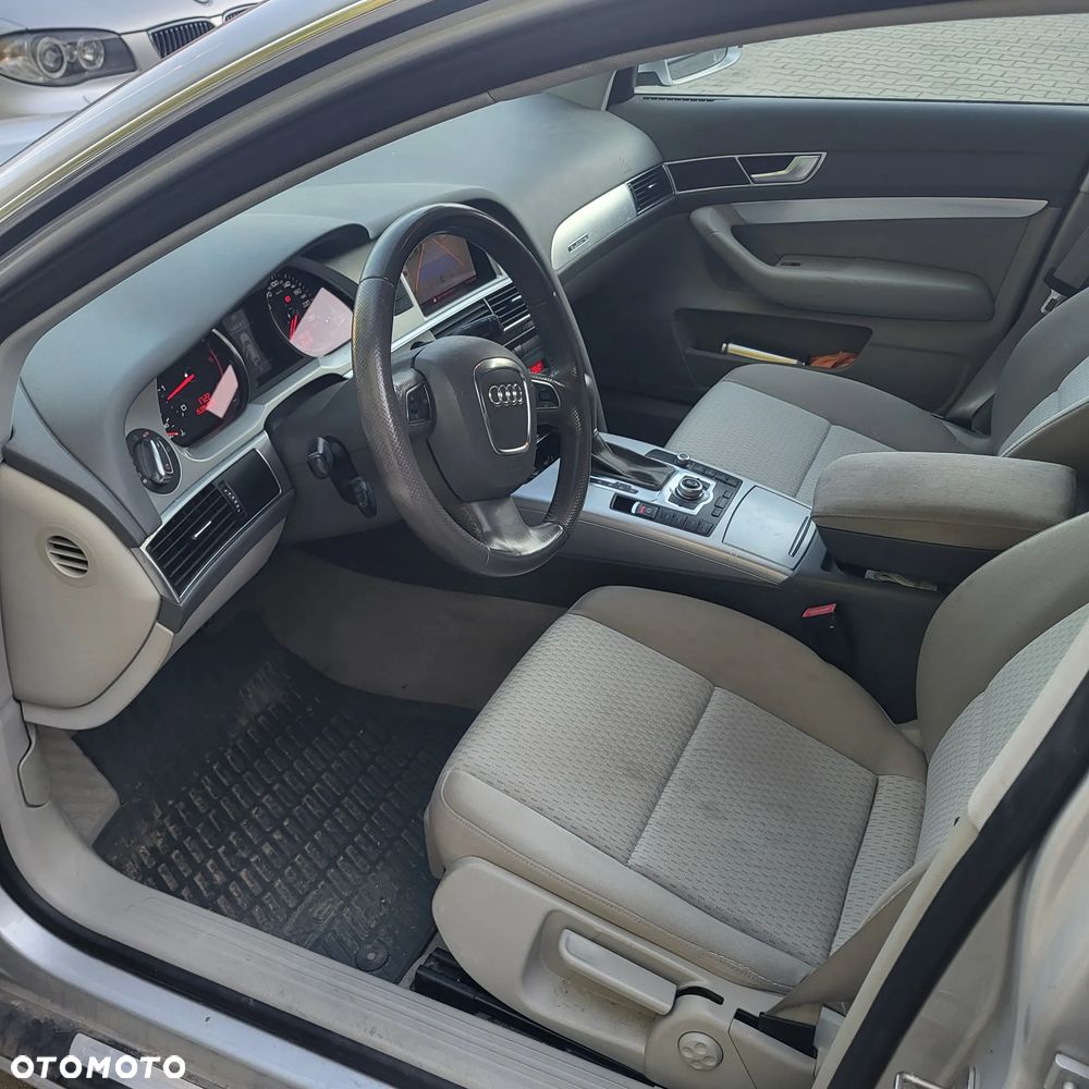 Audi A6 Avant - 4