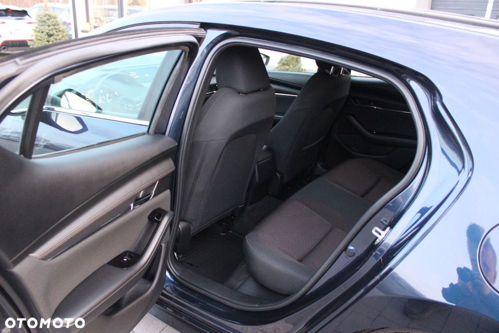 Mazda 3 - 23