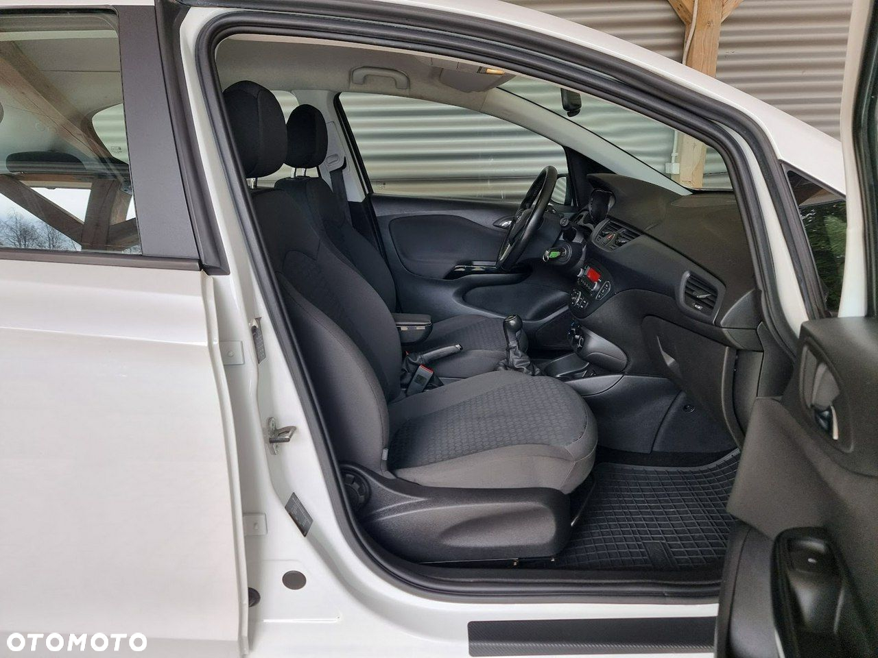 Opel Corsa - 21