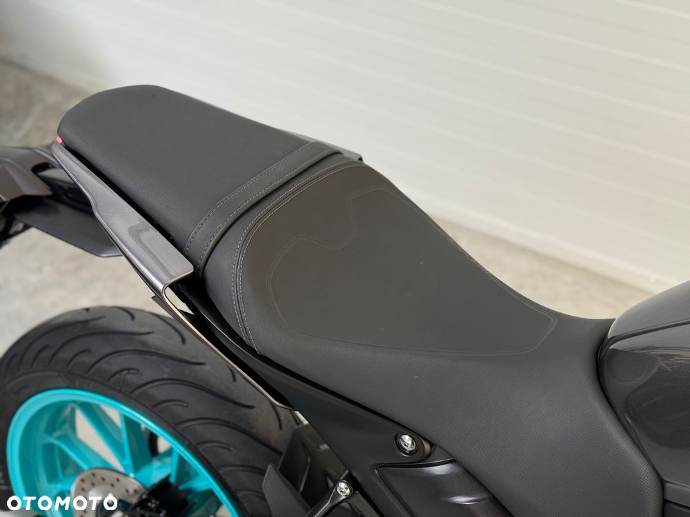 Yamaha MT - 17
