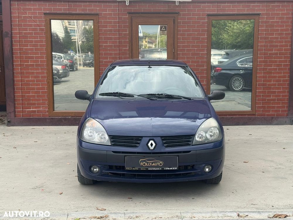 Renault Clio - 25
