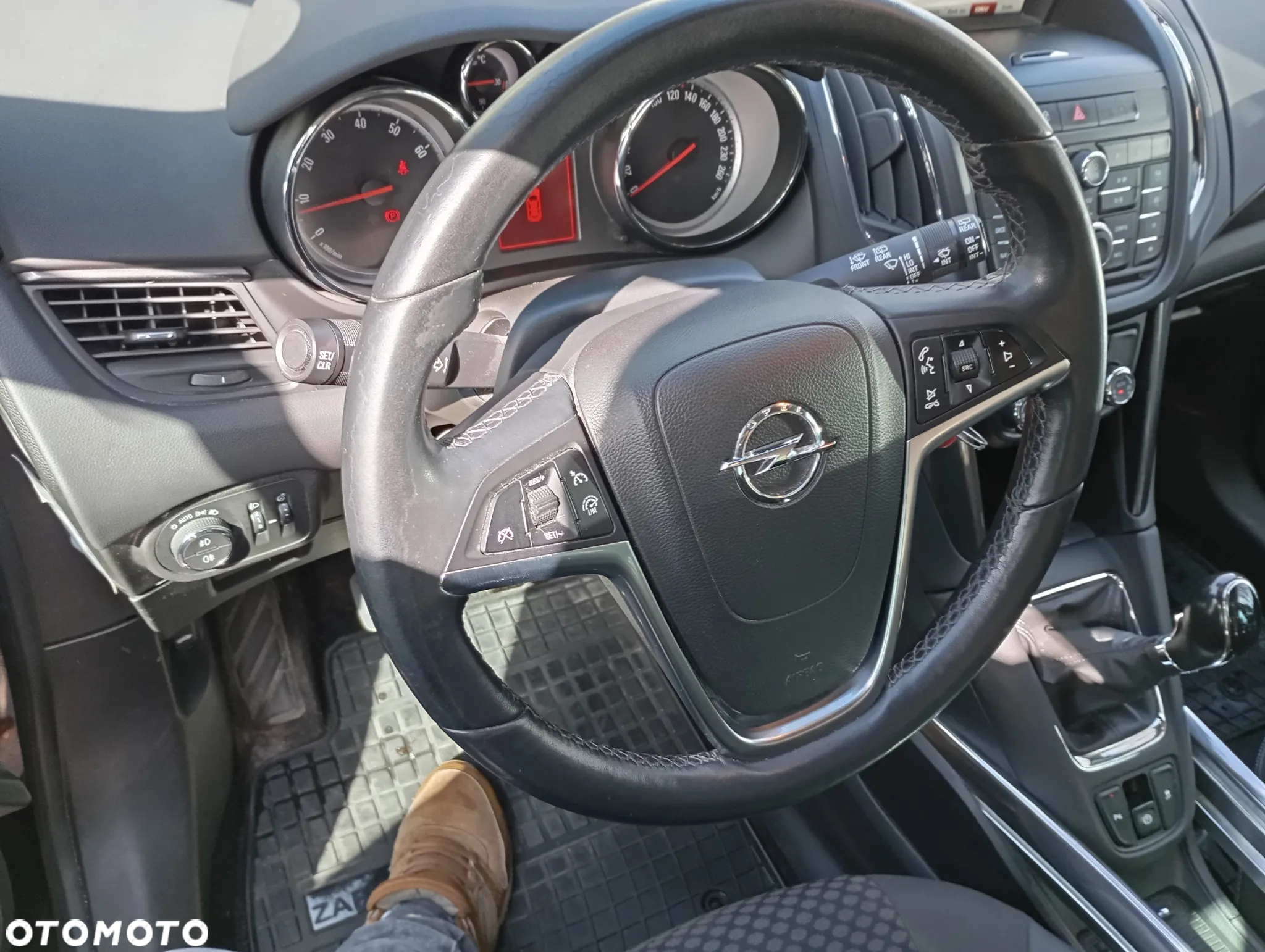 Opel Zafira 1.4 T Cosmo - 22