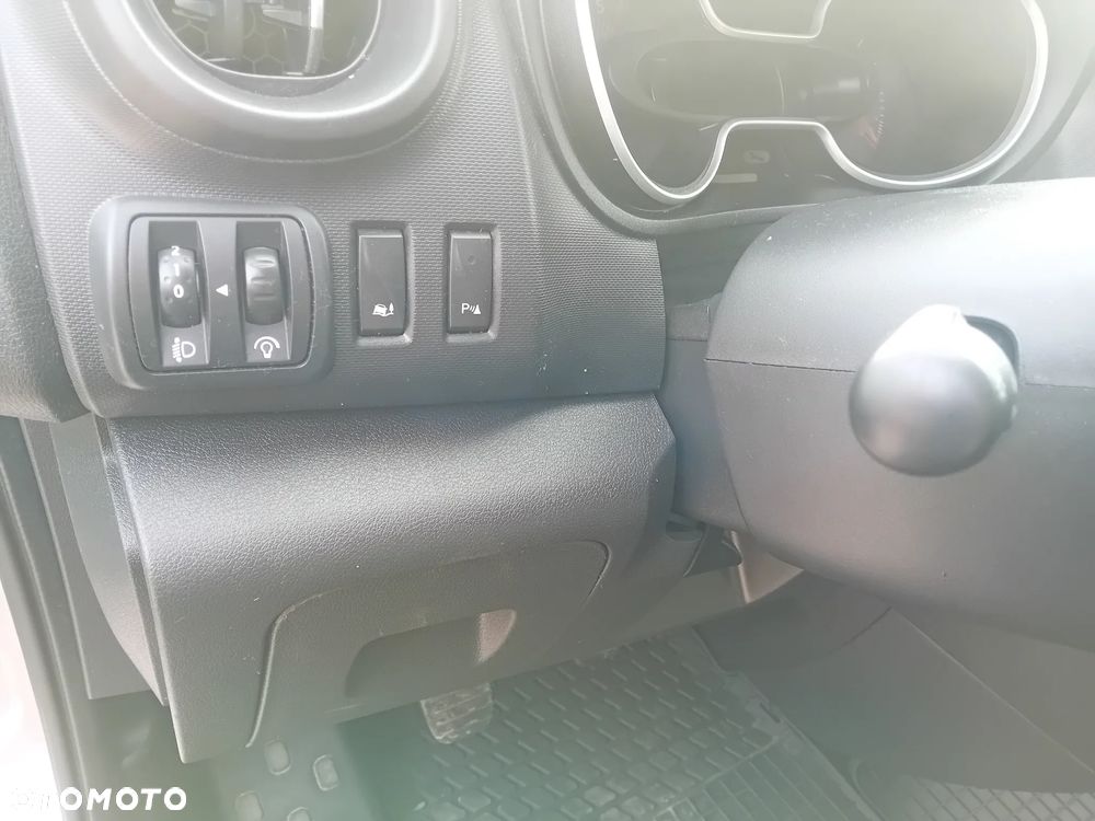 Renault Trafic - 21