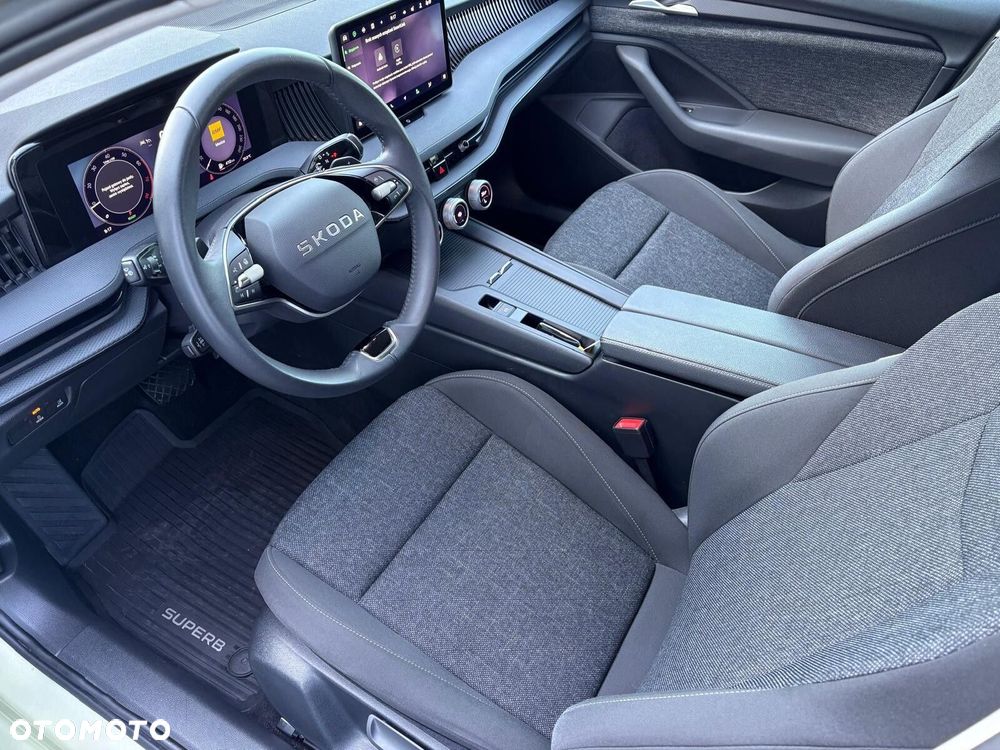 Skoda Superb 1.5 TSI mHEV Essence DSG - 12