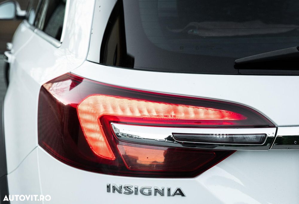 Opel Insignia - 16