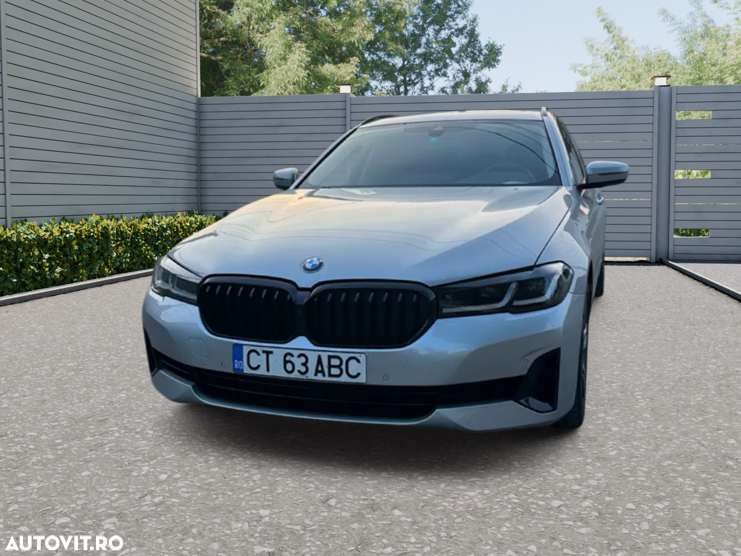 BMW Seria 5 530e Touring Aut. Luxury Line - 2