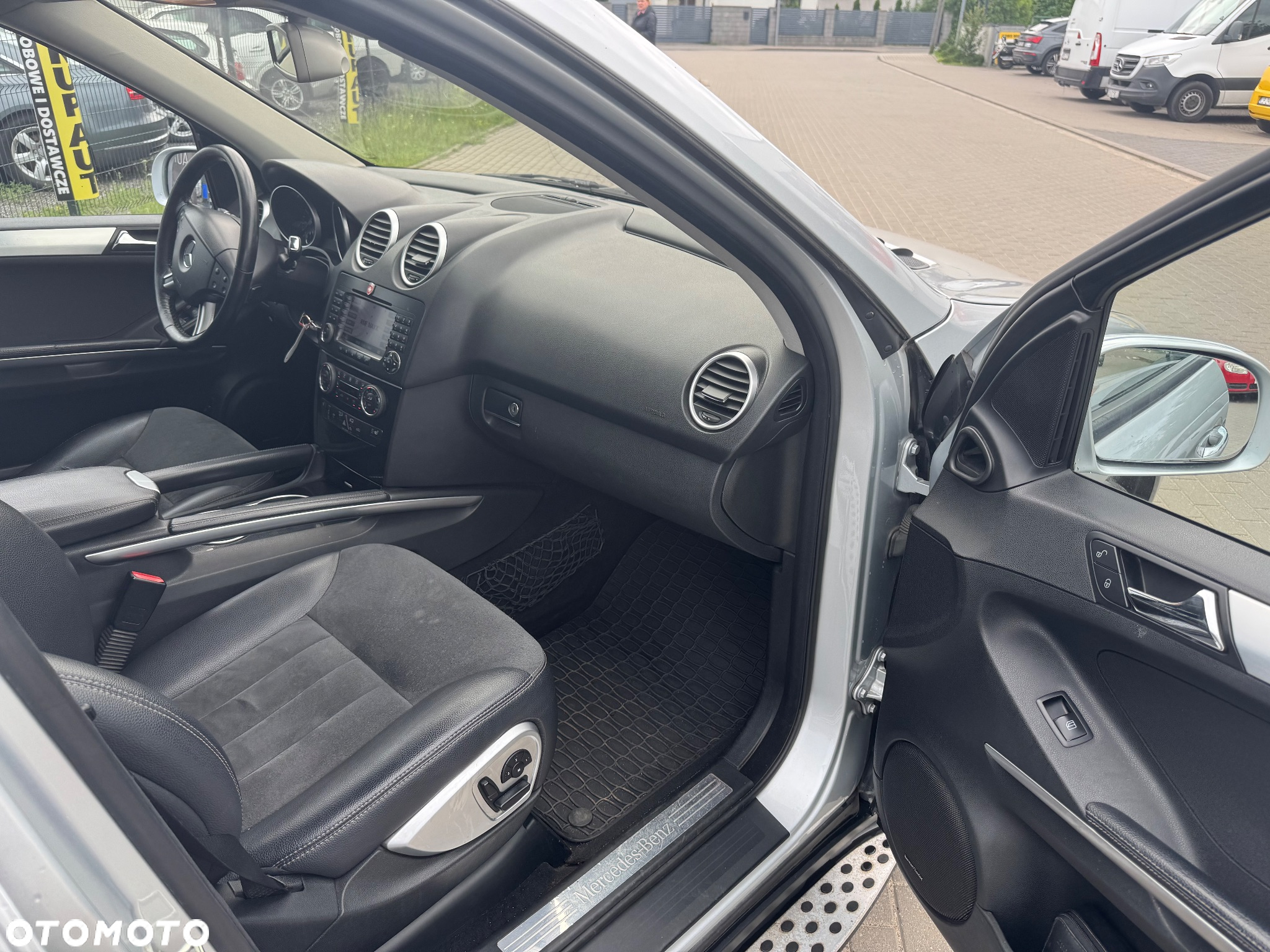 Mercedes-Benz ML 350 4MATIC 7G-TRONIC - 7