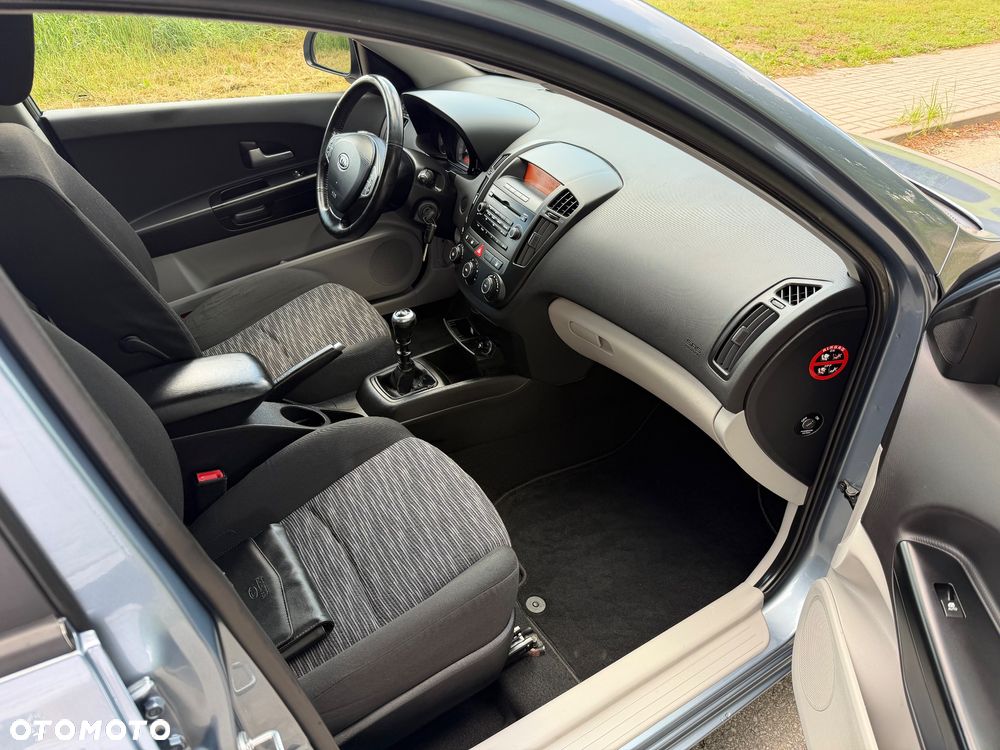 Kia Ceed 1.6 CVVT EX - 24