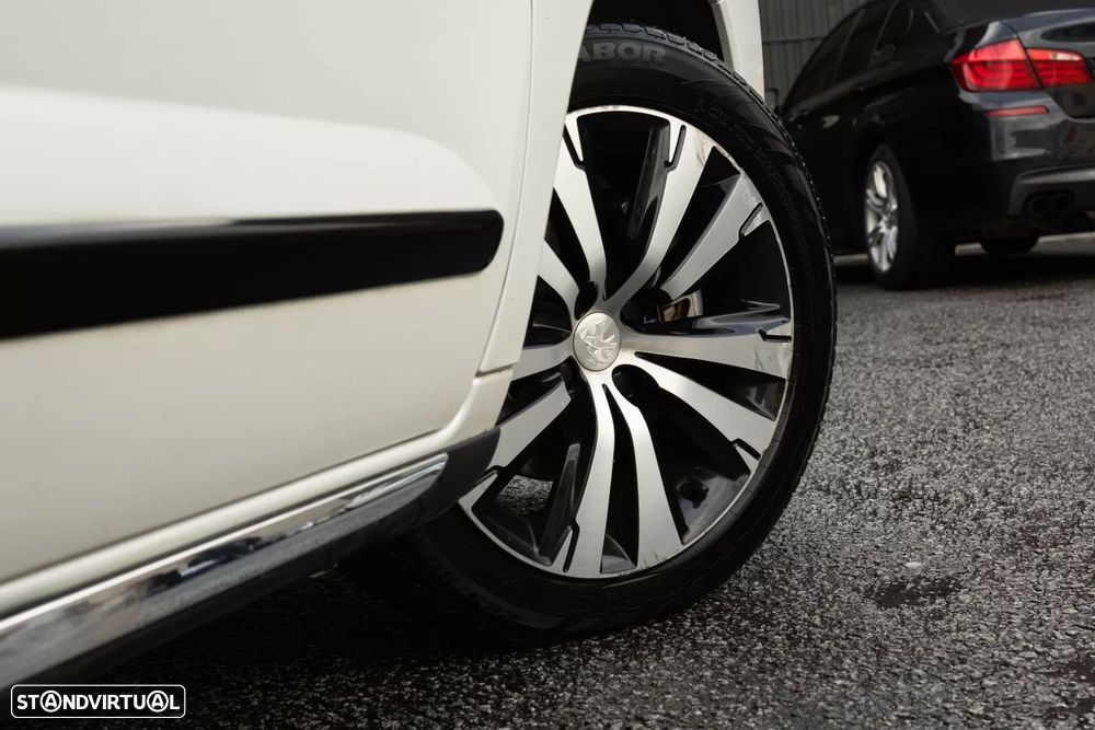 Peugeot 3008 2.0 HDi Hybrid4 - 9
