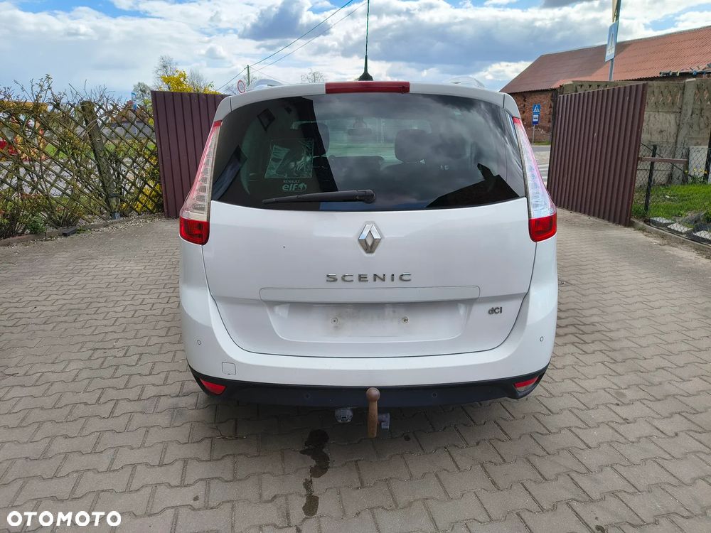 Renault Grand Scenic - 9