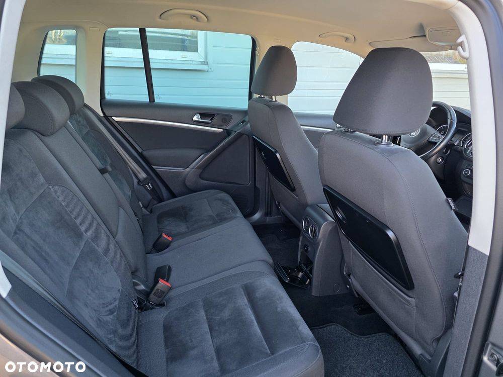 Volkswagen Tiguan 2.0 TDI DPF 4Motion DSG Track & Field - 23