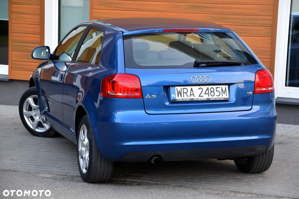 Audi A3 3-drzwiowe 1.6 Ambiente - 9
