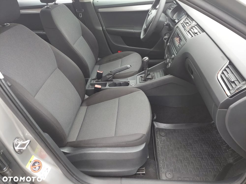 Skoda Octavia 1.4 TSI Ambition - 24