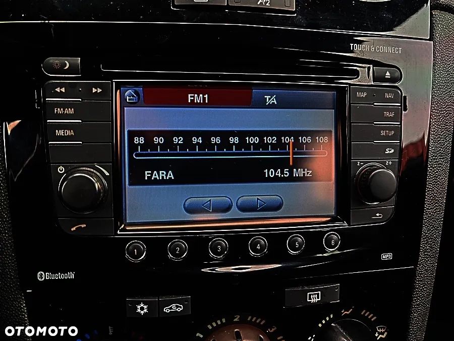 Opel Corsa 1.4 16V Navi - 27